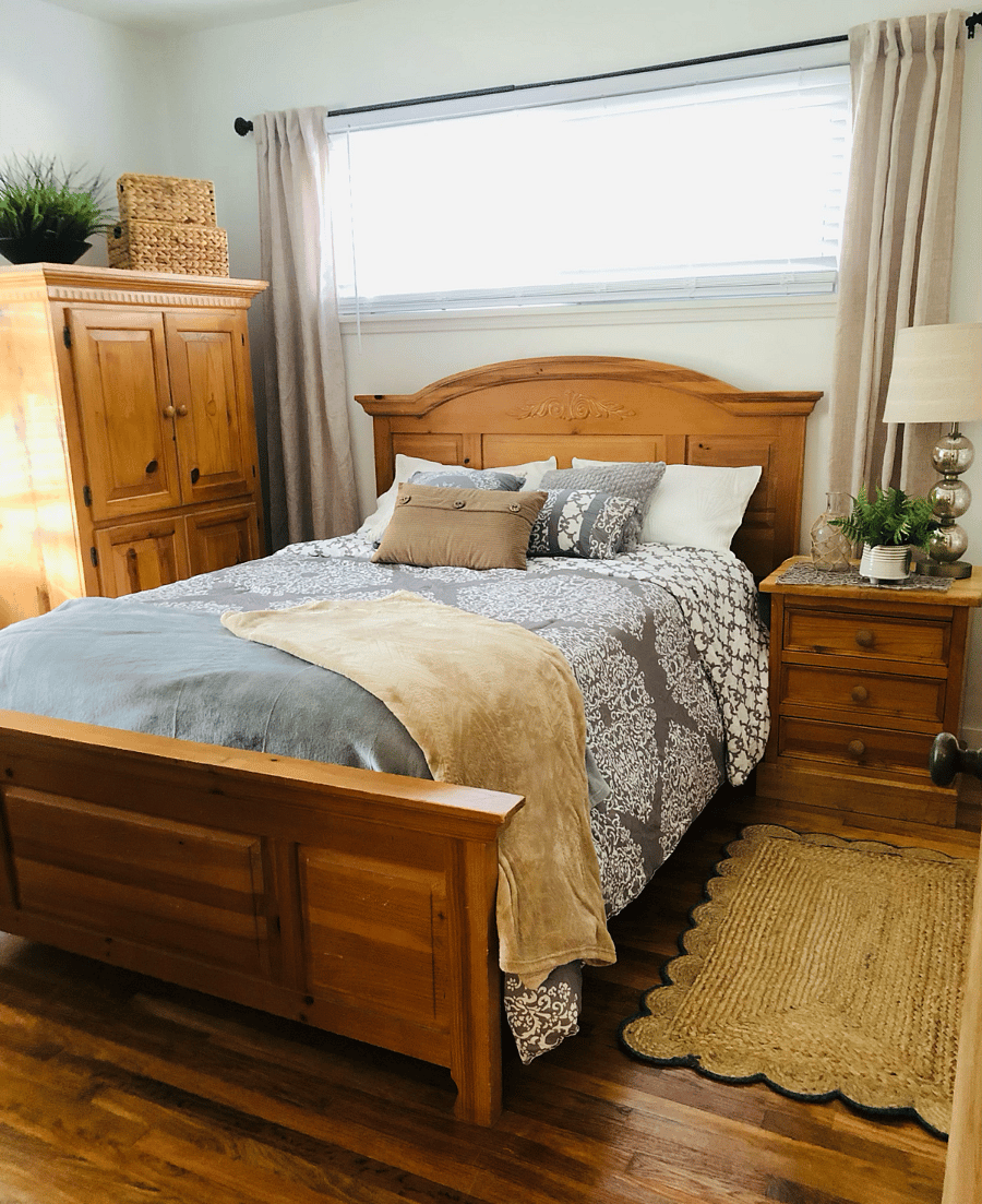 Cozy third bedroom ideal for family members, guests, or a dedicated home office.