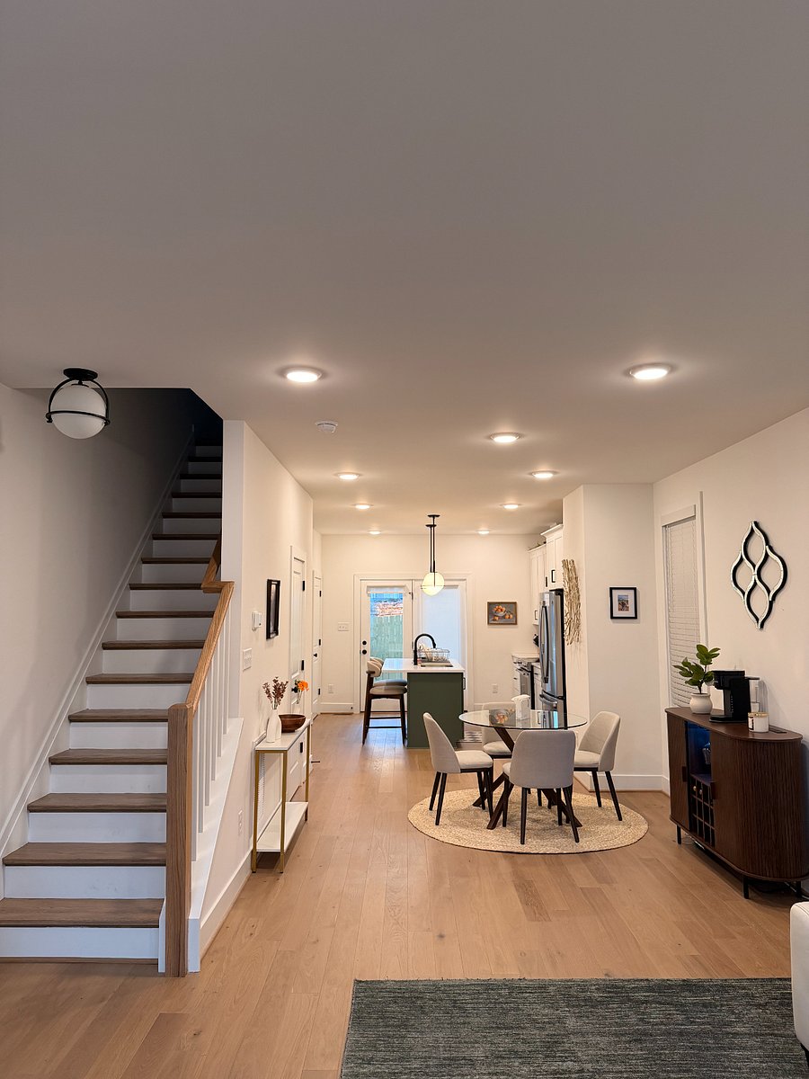 Entrance view, half bath on left