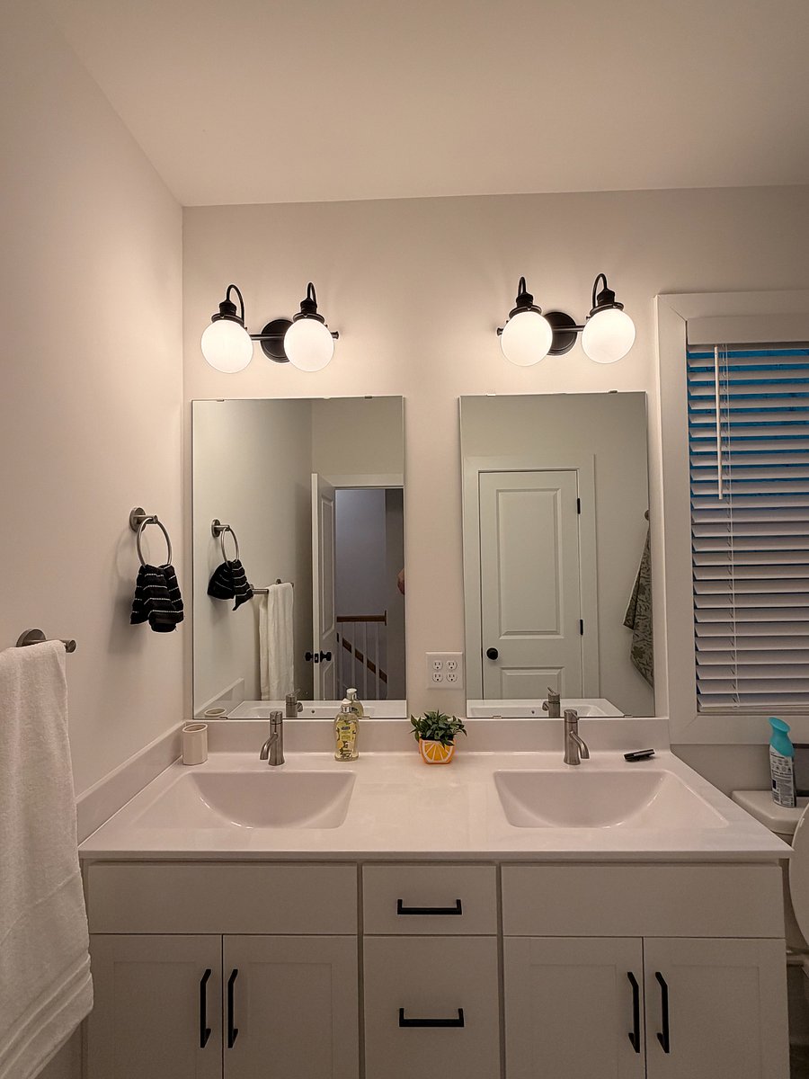 Dual vanity shared bathroom