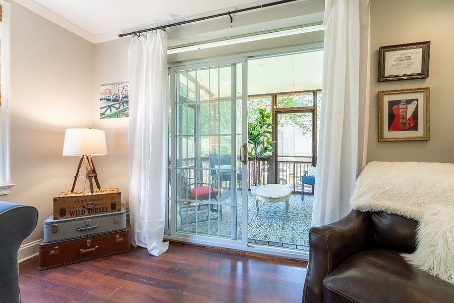 Access to the screened porch.