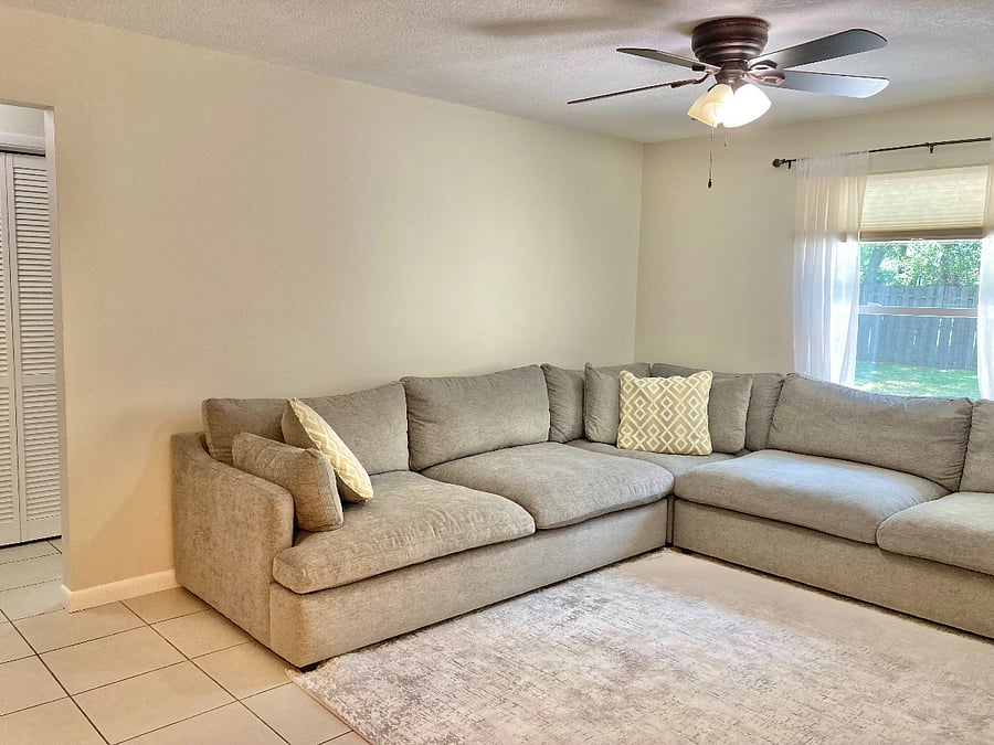 Large and comfy Cindy Crawford Designer couch from Ashley Furniture.