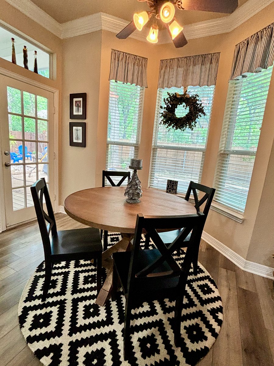 Kitchen nook
