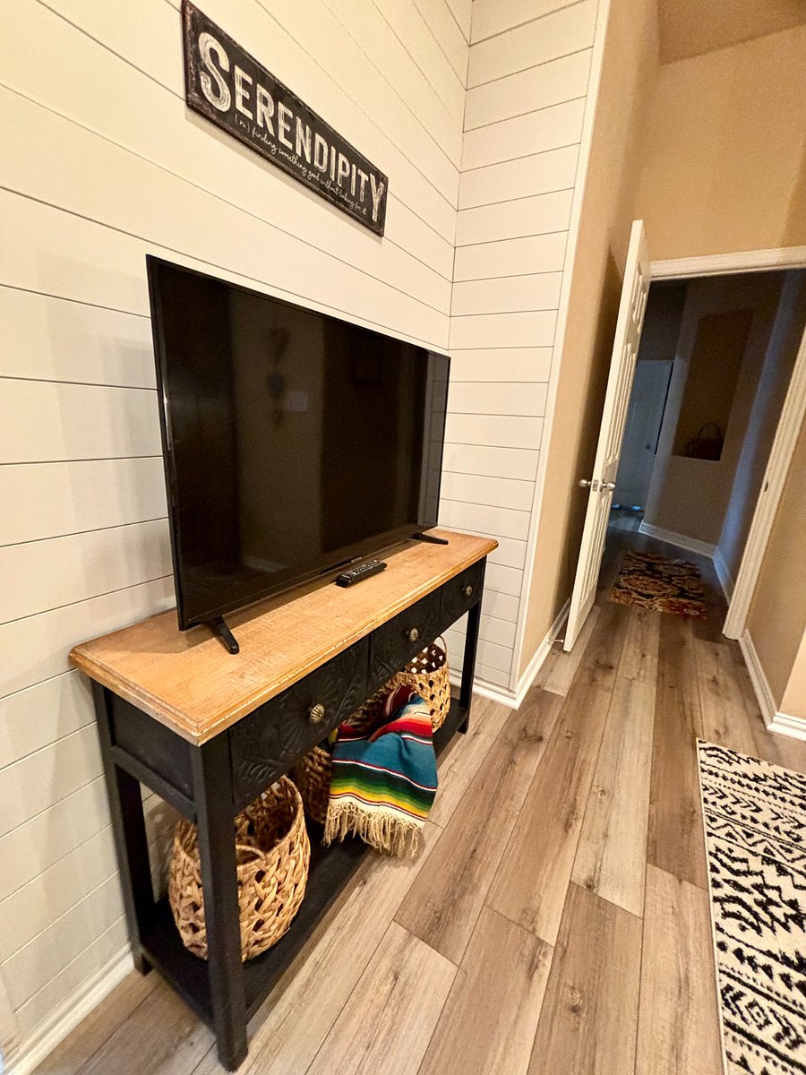 TV in master