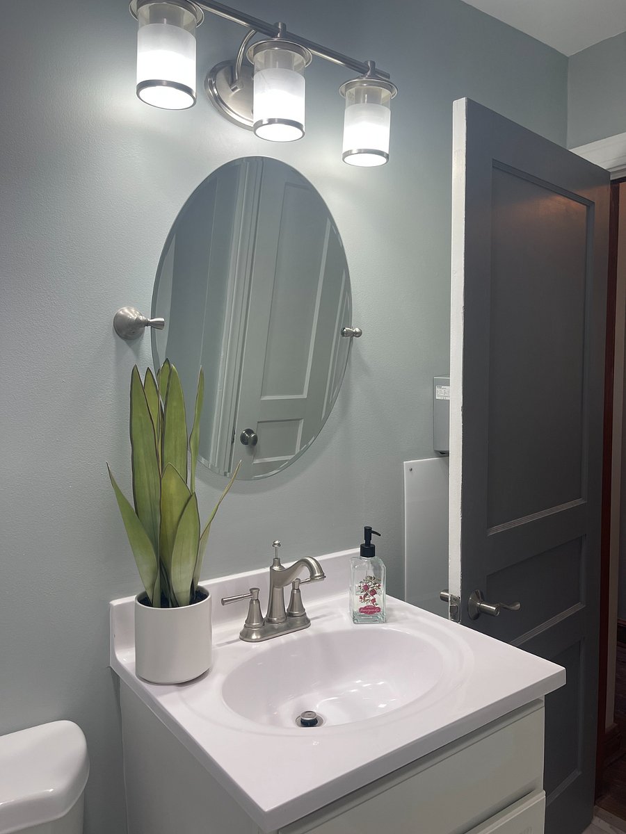 Bathroom in Front Hallway. 