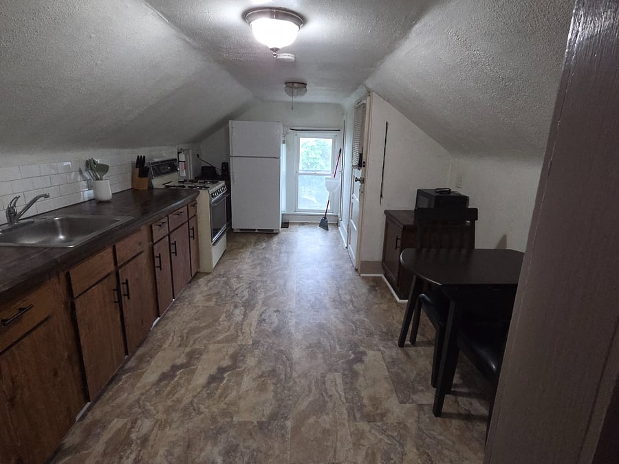 Furnished Finder property 978094_2 photo 6