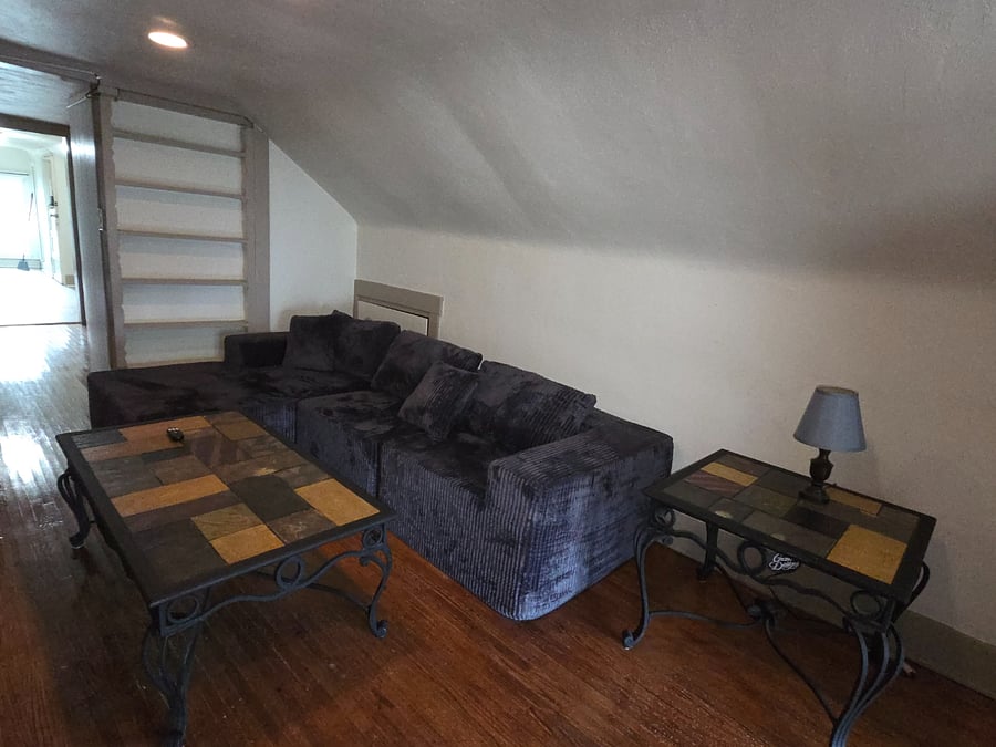 Furnished Finder property 978094_2 photo 8