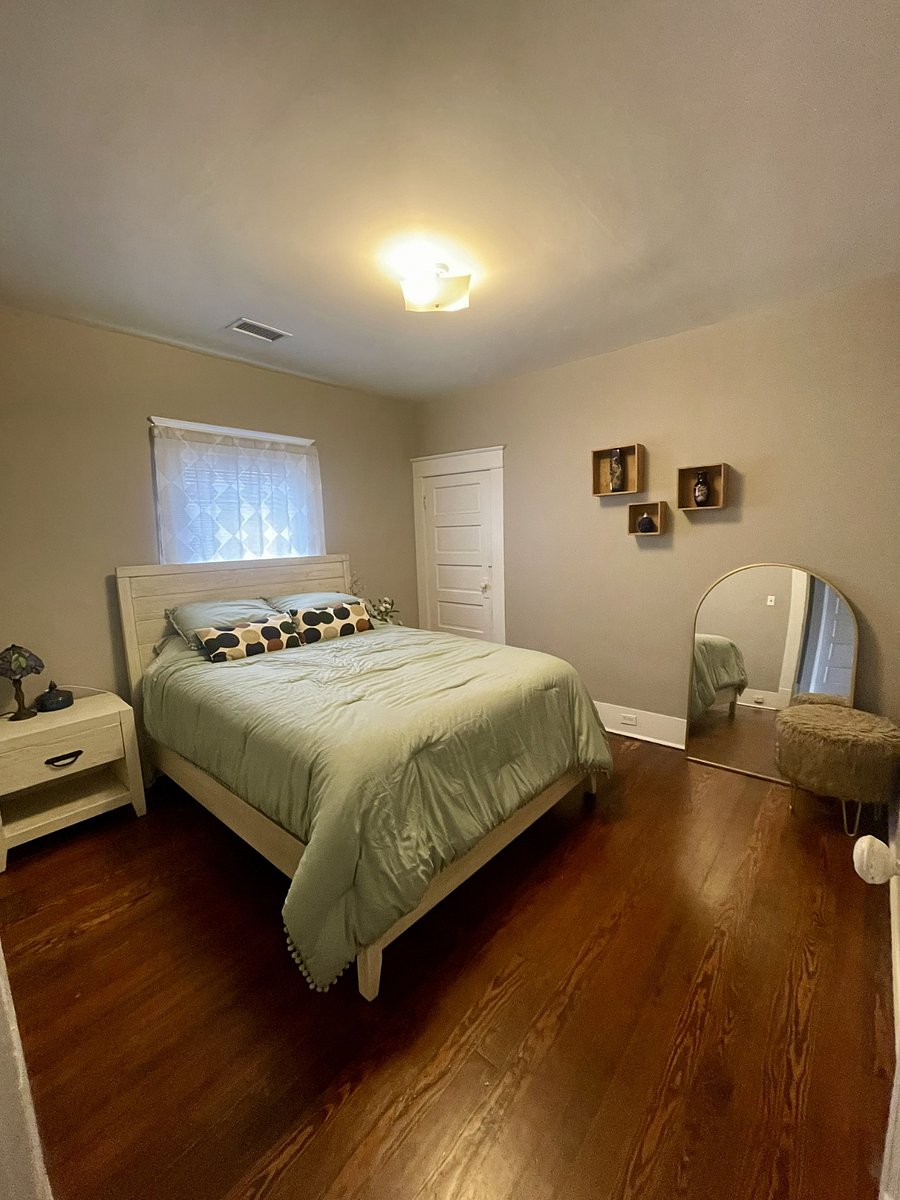 Furnished Finder property 978098_1 photo 33