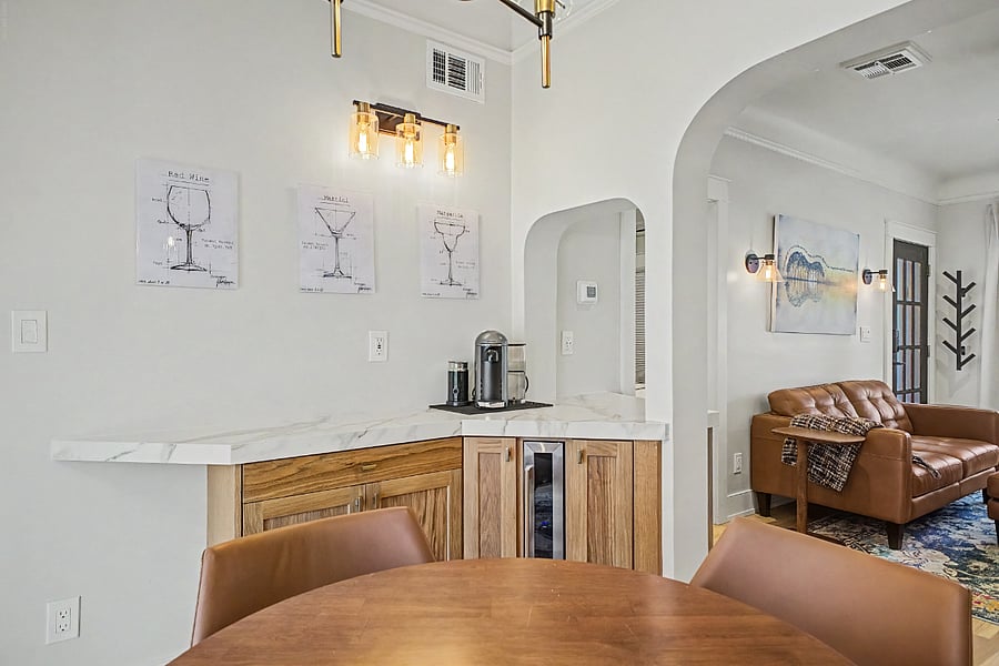 Coffee/Wine Bar