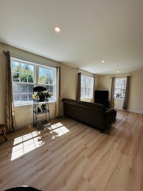 Large windows bring nature inside. 