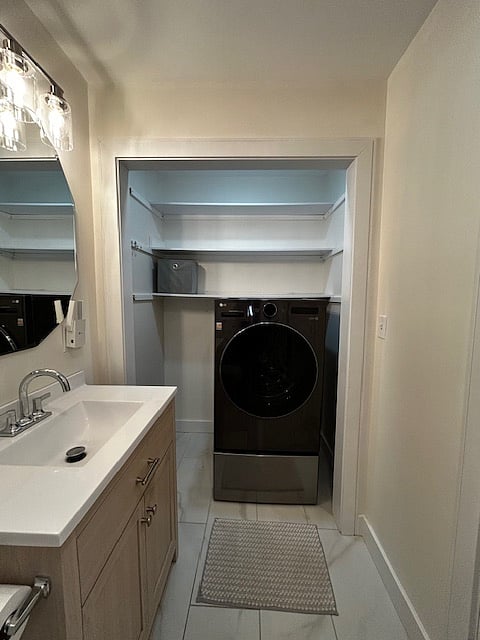Washer/Dryer combo. Only need to load once!