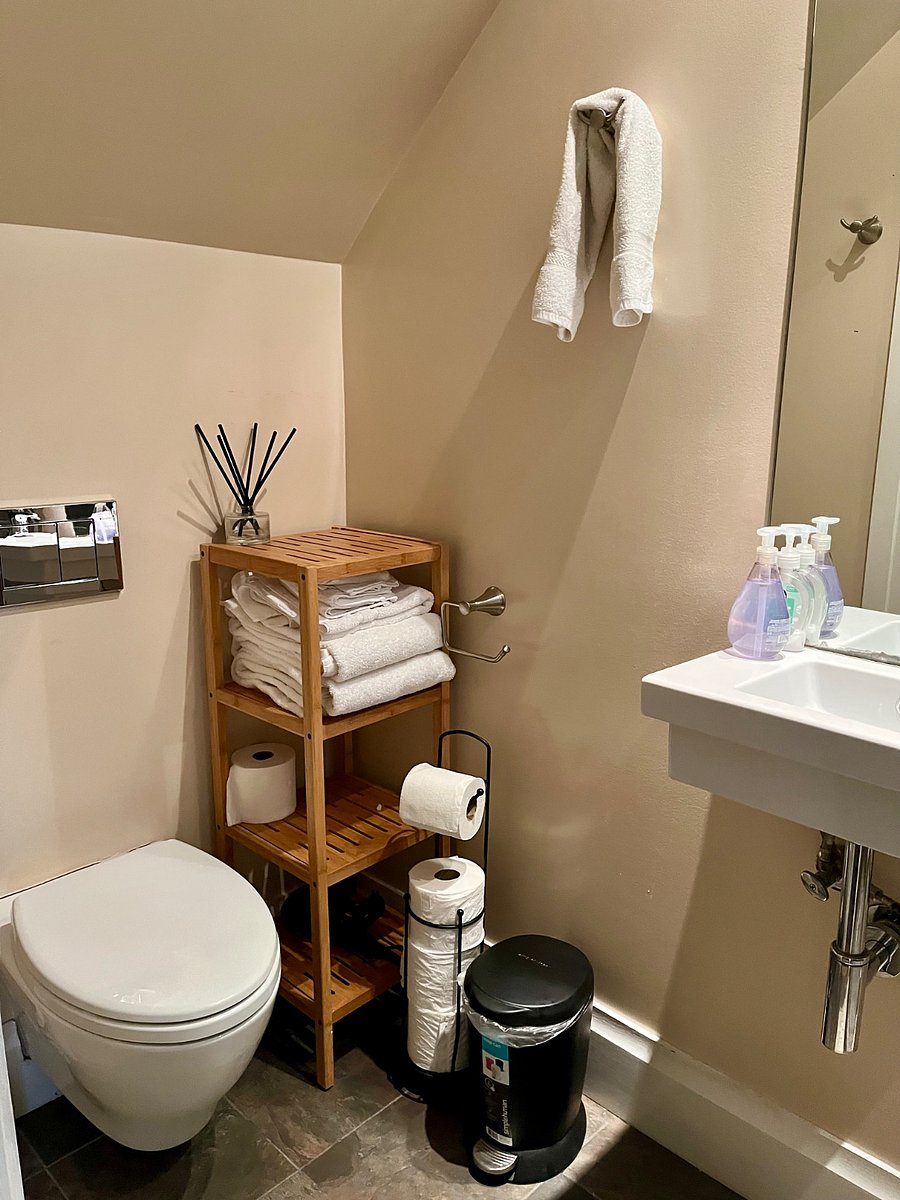 Furnished Finder property 978504_1 photo 9