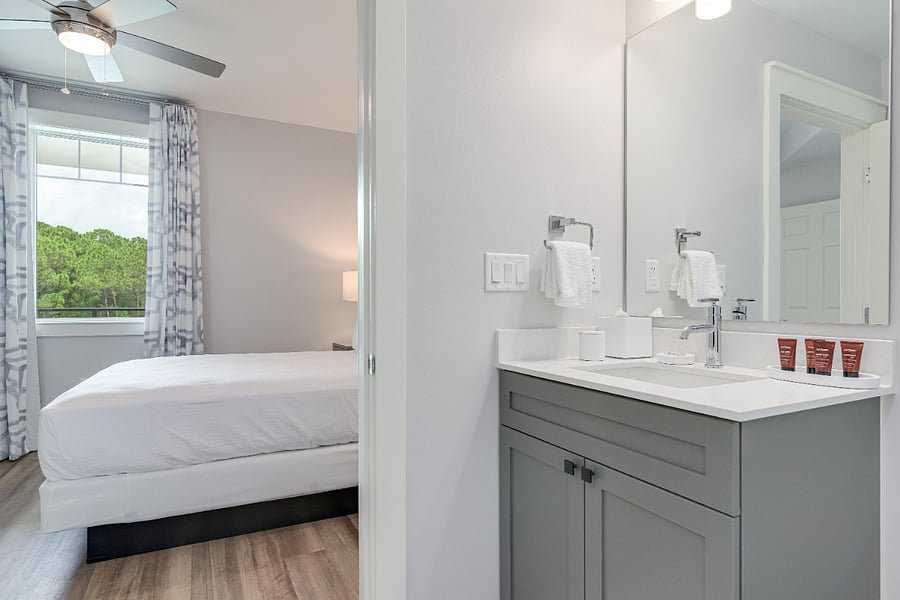 Guest Bedroom Ensuite