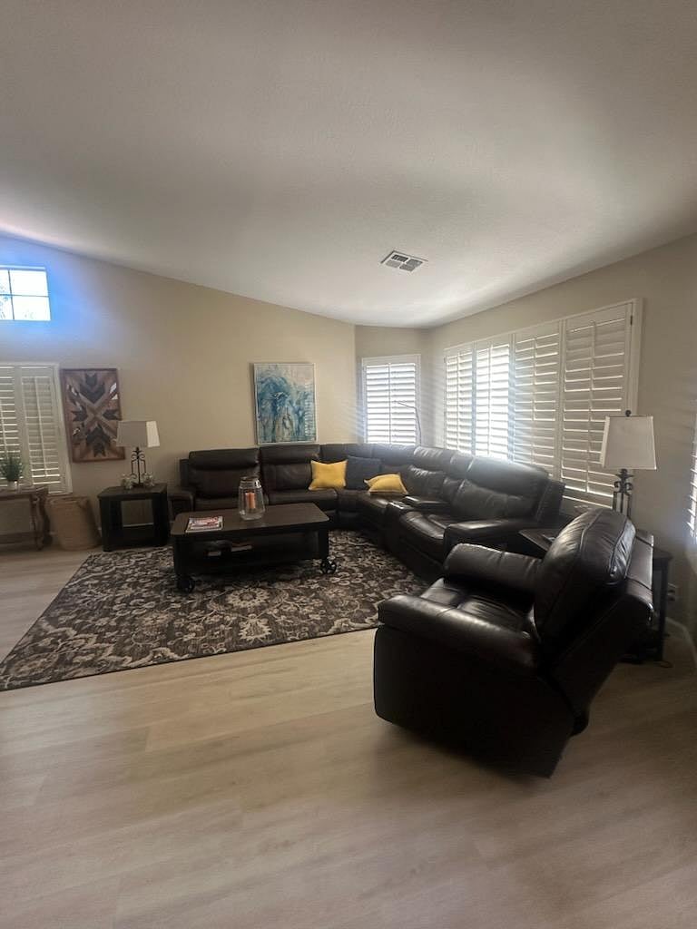 Furnished Finder property 978520_1 photo 5