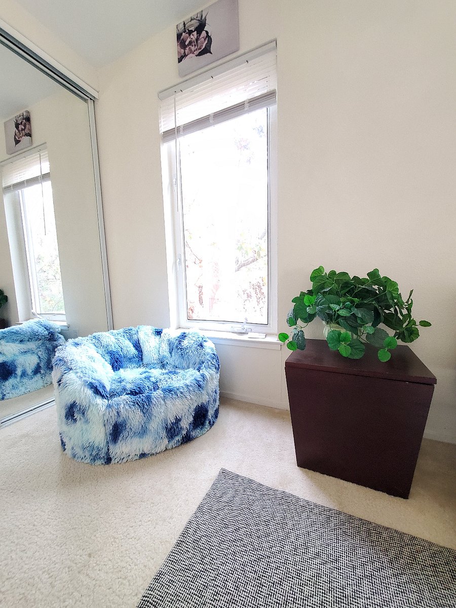 LOFT ROOM, Mirror Closet, Big Window with Tree Views