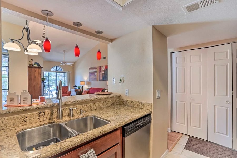 Furnished Finder property 978648_1 photo 9