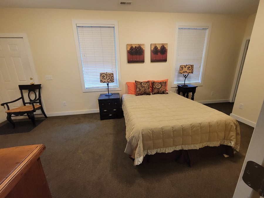 Furnished Finder property 978685_1 photo 1
