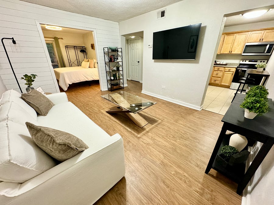 Furnished Finder property 978699_1 photo 1