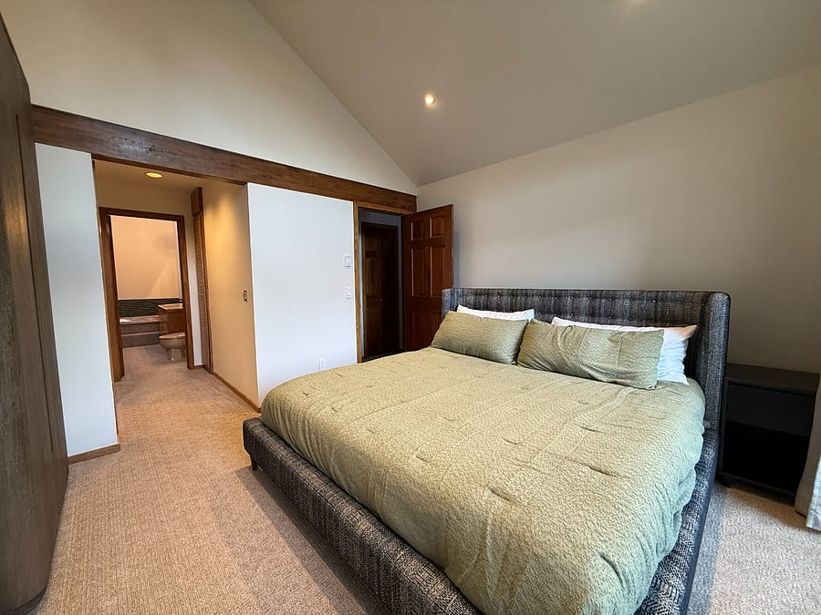 Furnished Finder property 978720_1 photo 15