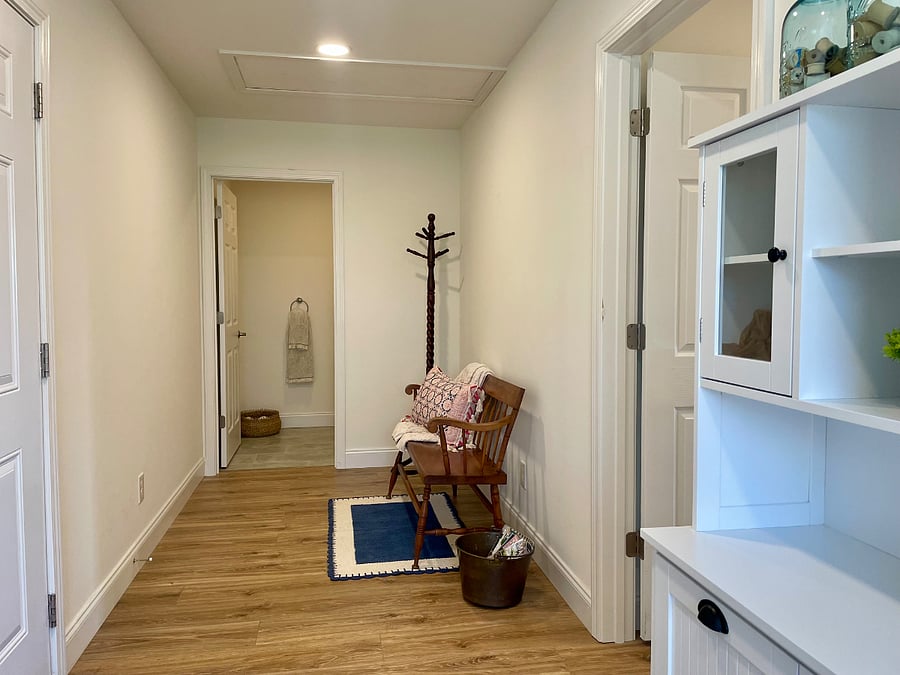 Utility Room - Drop Zone