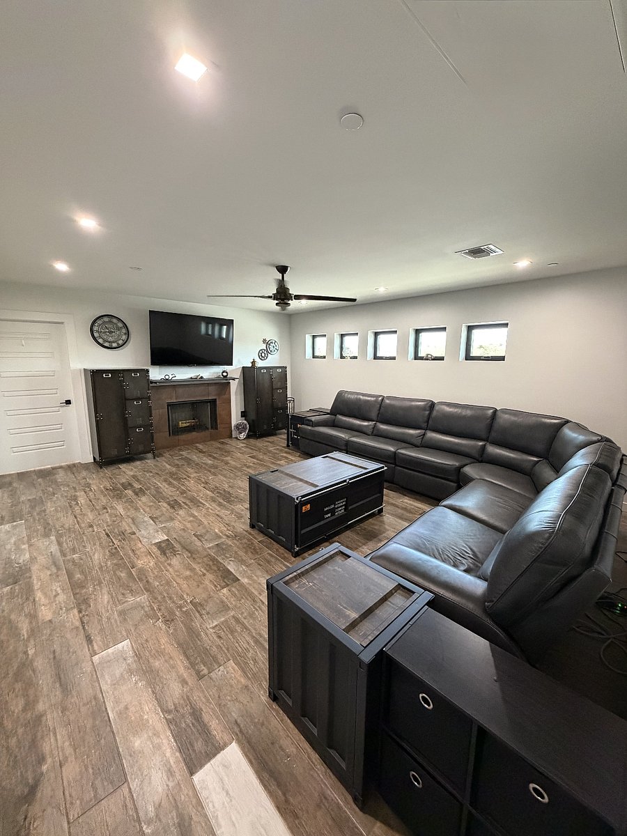 Family Room Sectional with five windows for cross ventilation and views of Camelback Mountain.