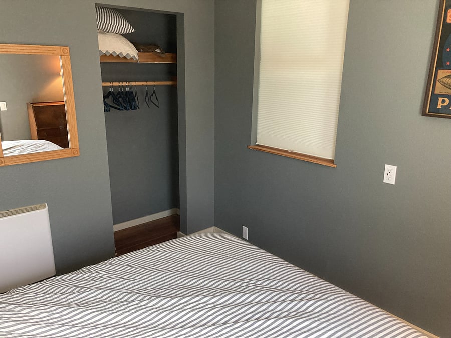 bed 1