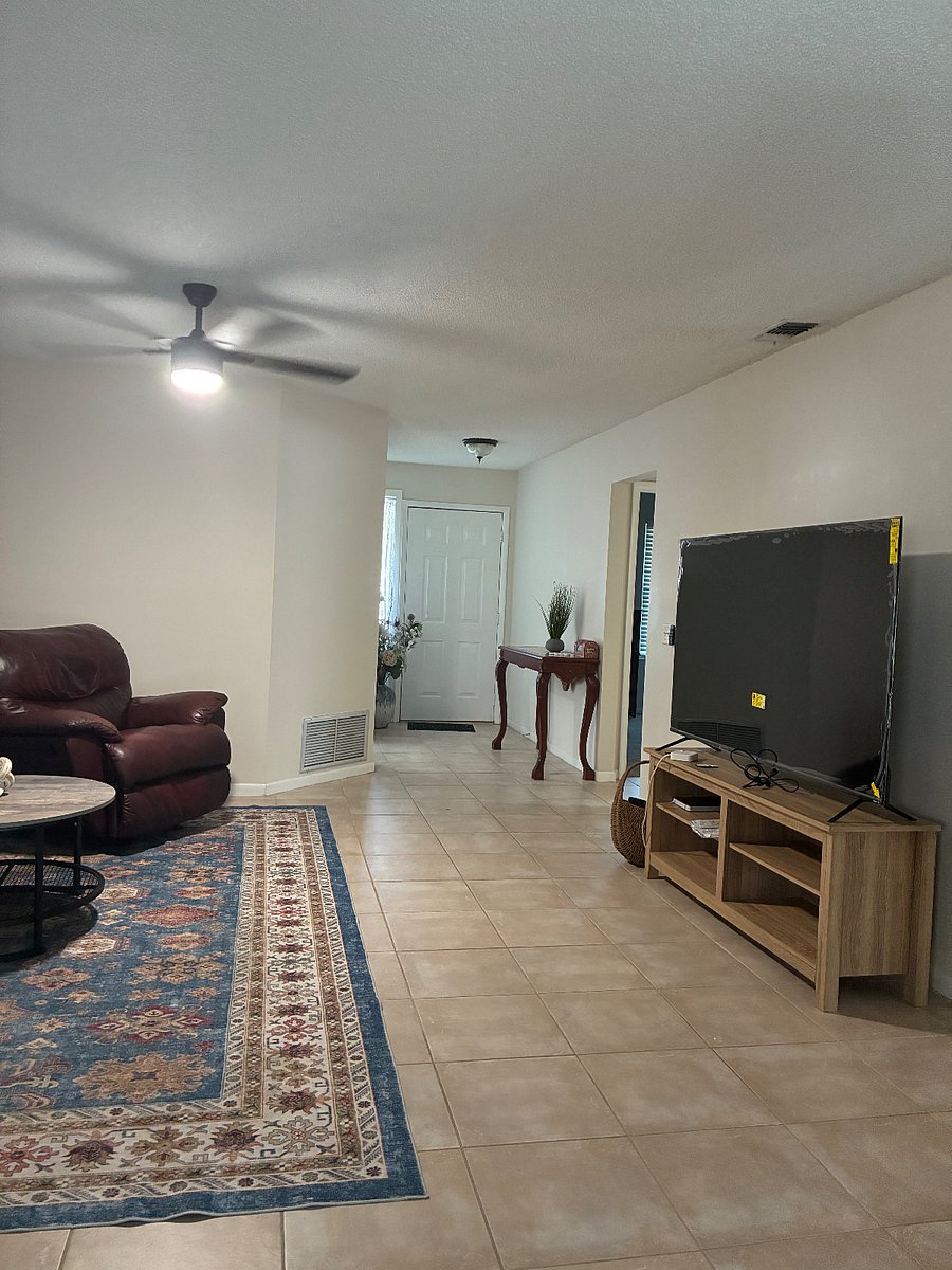 Furnished Finder property 978813_1 photo 1