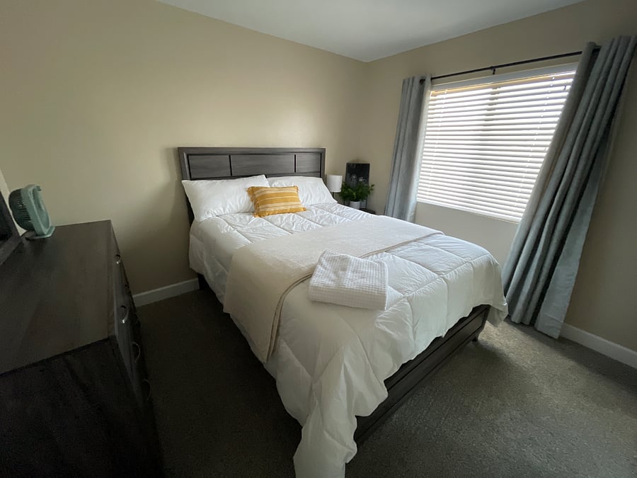 Furnished Finder property 978854_1 photo 8
