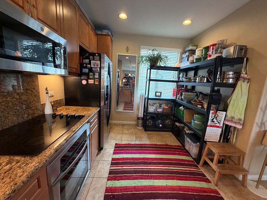 fully stocked kitchen and plenty of storage space for your food items.