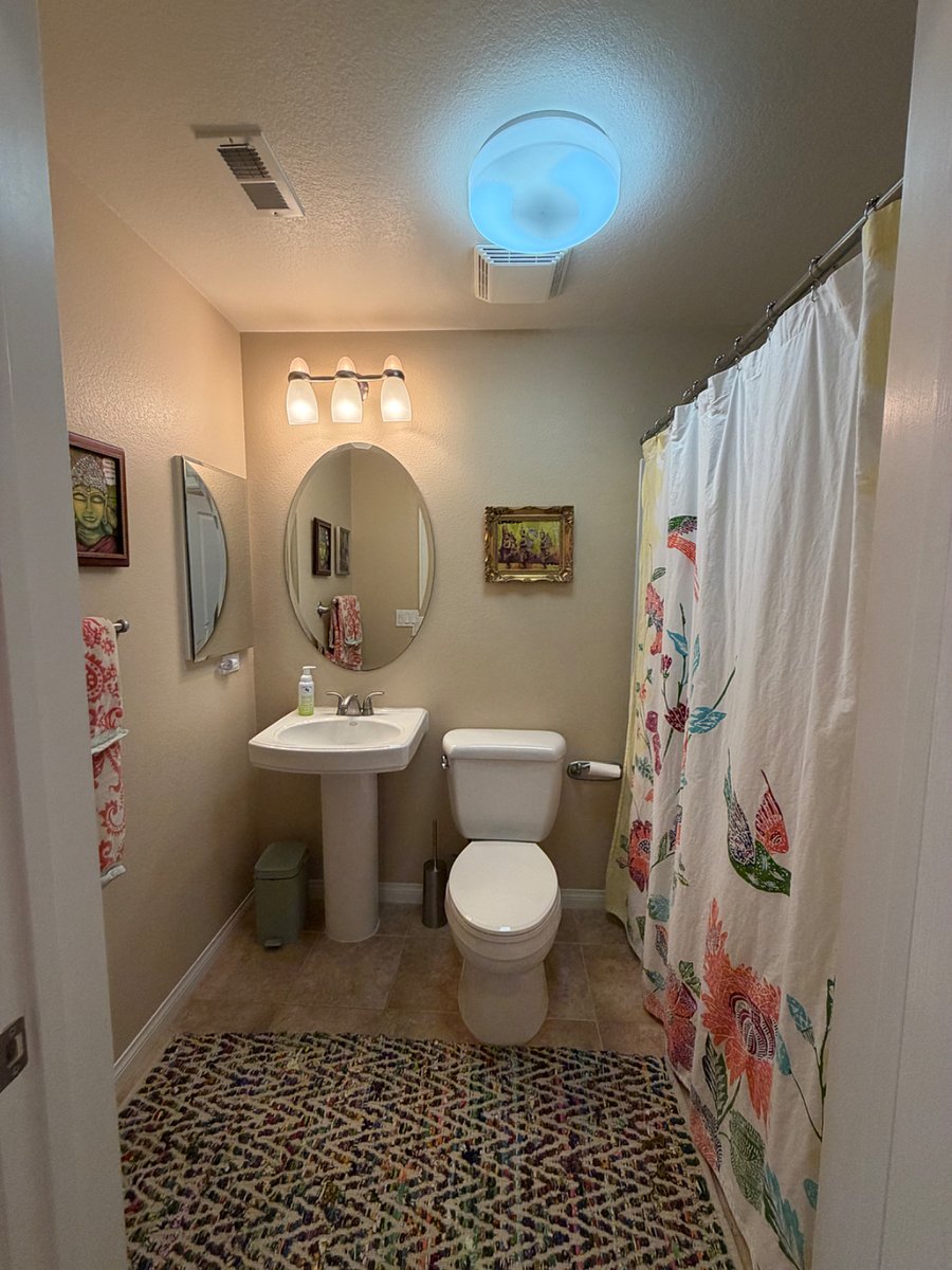 Your en-suite bathroom.