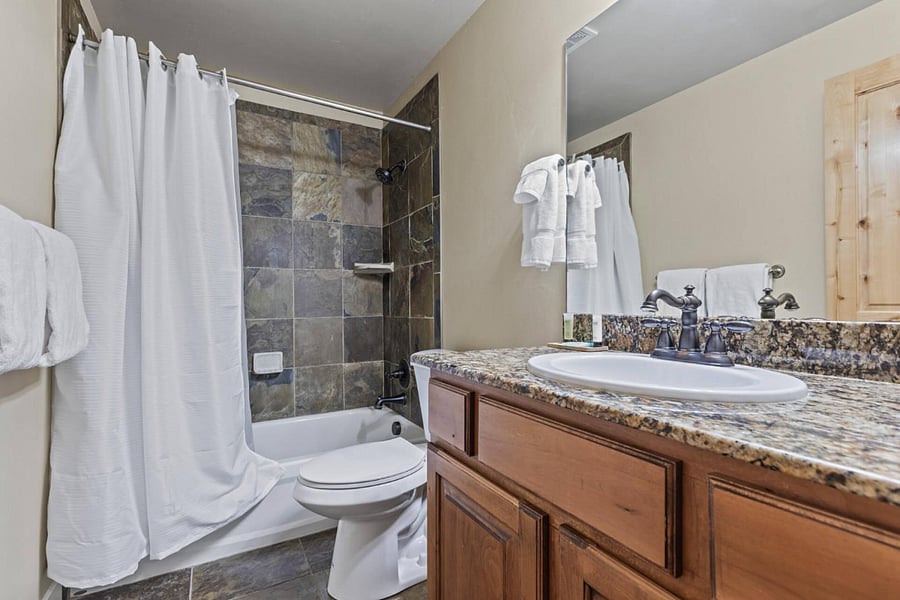 Furnished Finder property 979058_1 photo 27