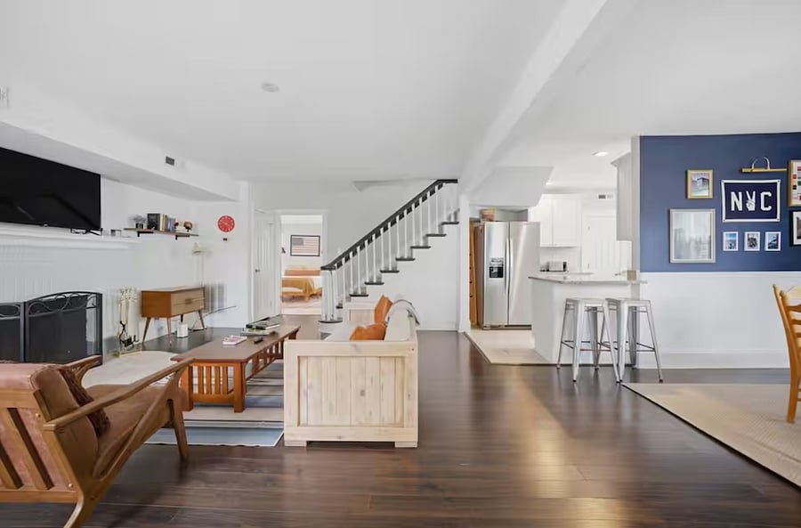 Super open and airy, with plenty of space to move around without feeling cramped.