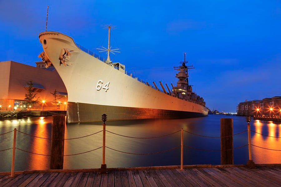 Nauticus & Battleship Wisconsin : Explore maritime history and the massive USS Wisconsina must-see destination located just a 13-minute drive away. 