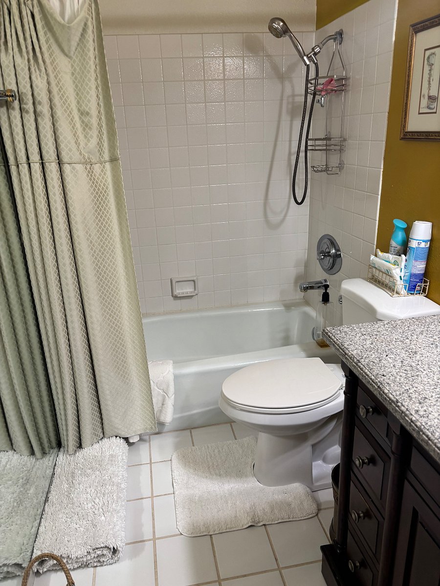 Full Bath