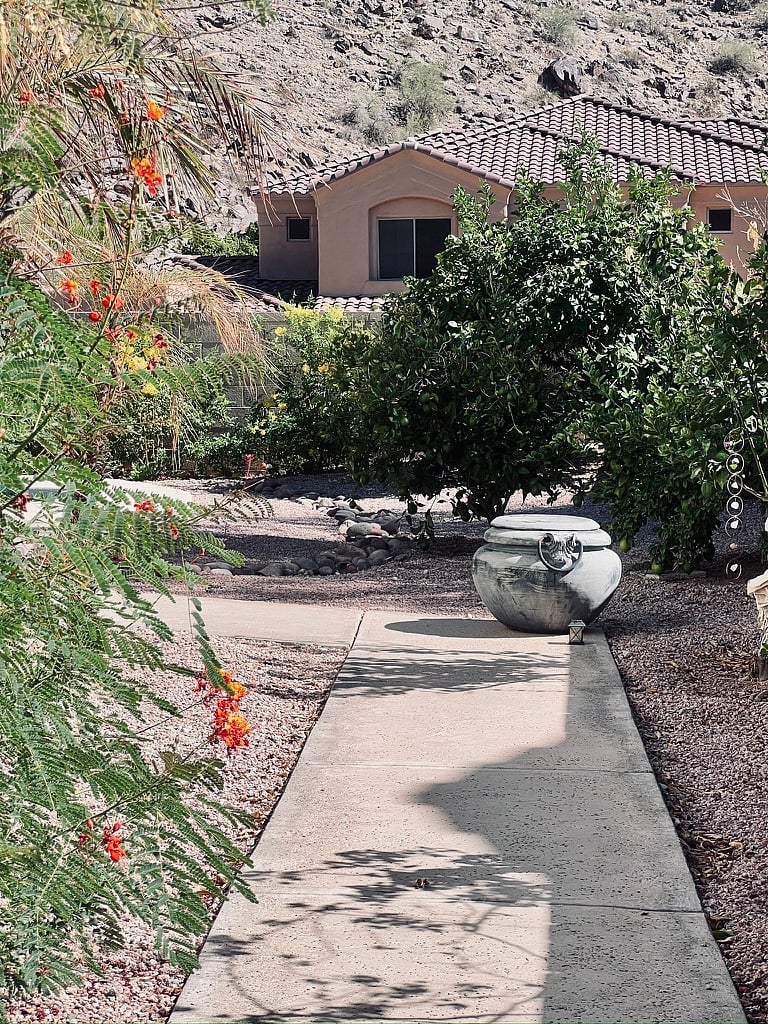 Path to Retreat Entrance