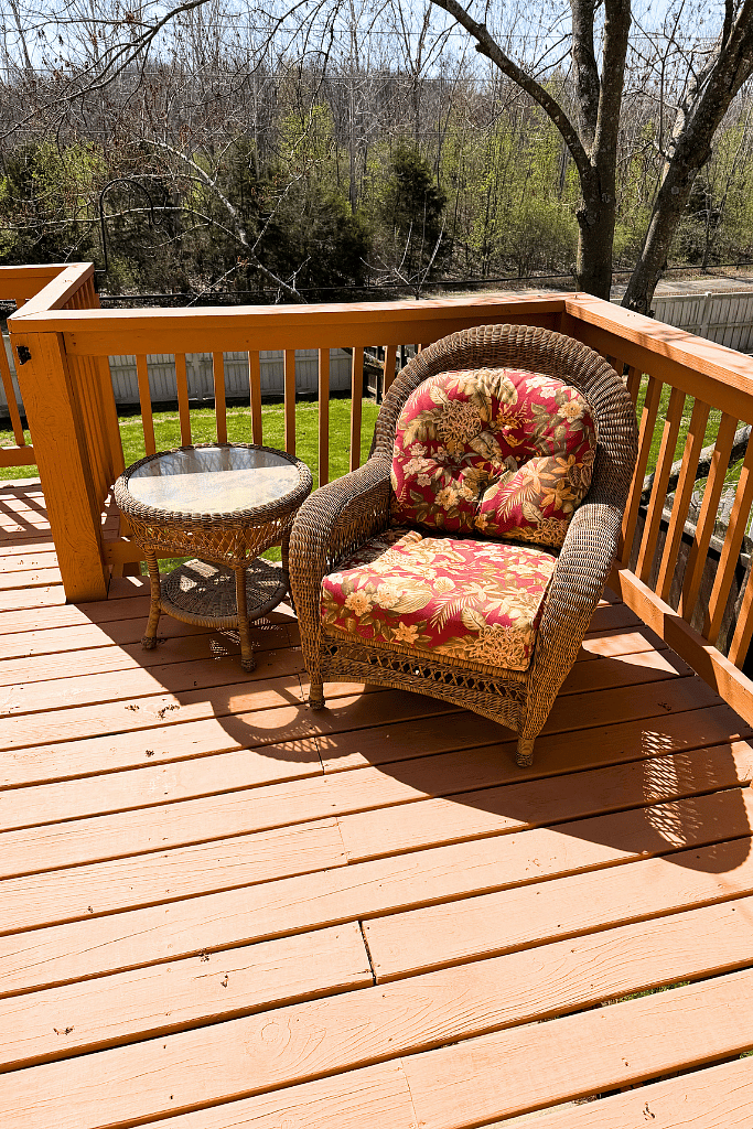 Step onto a serene balcony corner and unwind on a cozy solo couch with a side tableperfect for sipping morning coffee, enjoying a sunset, or simply soaking in fresh air.