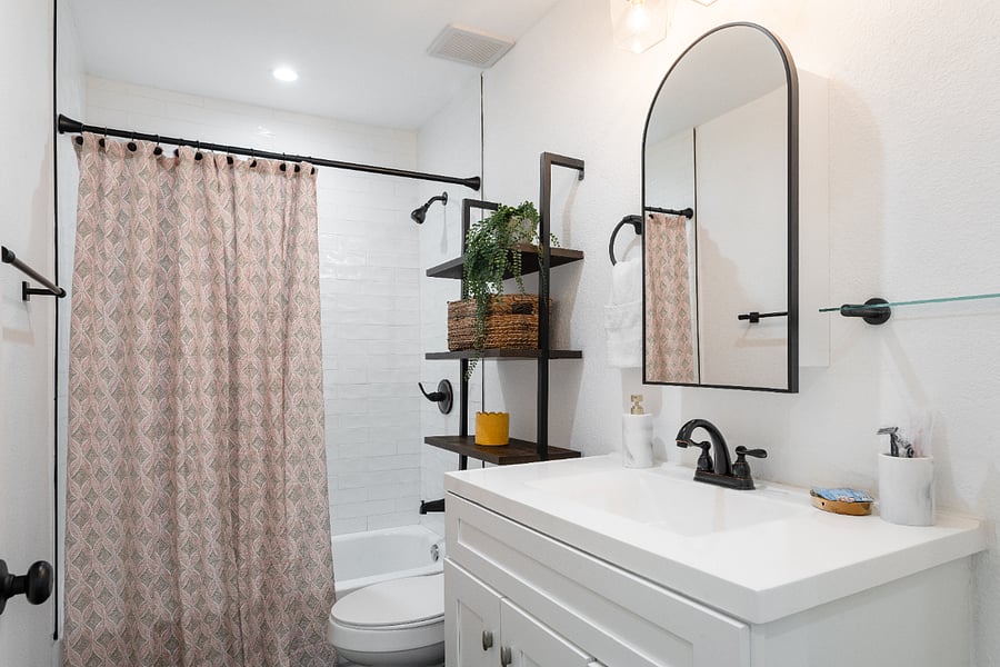 Guest Bathroom