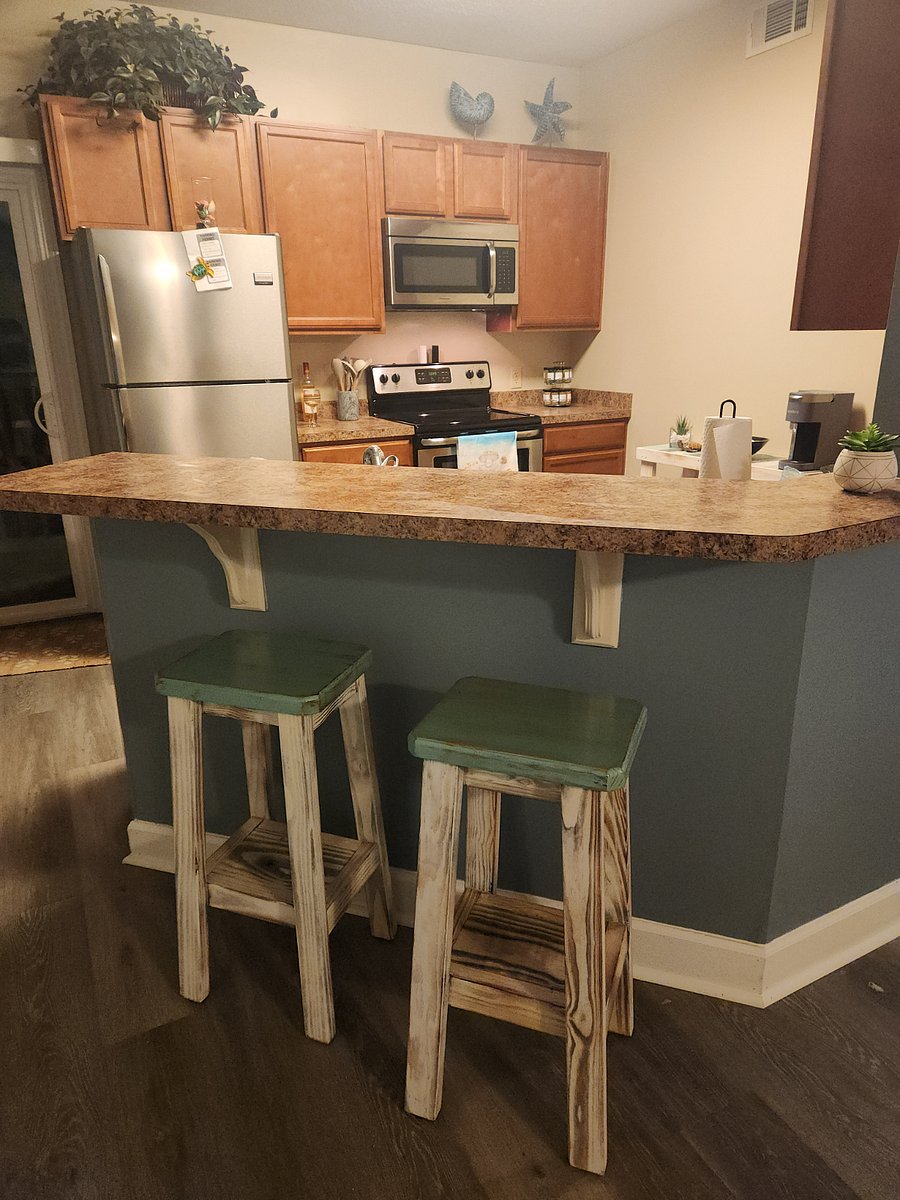 Kitchen Bar