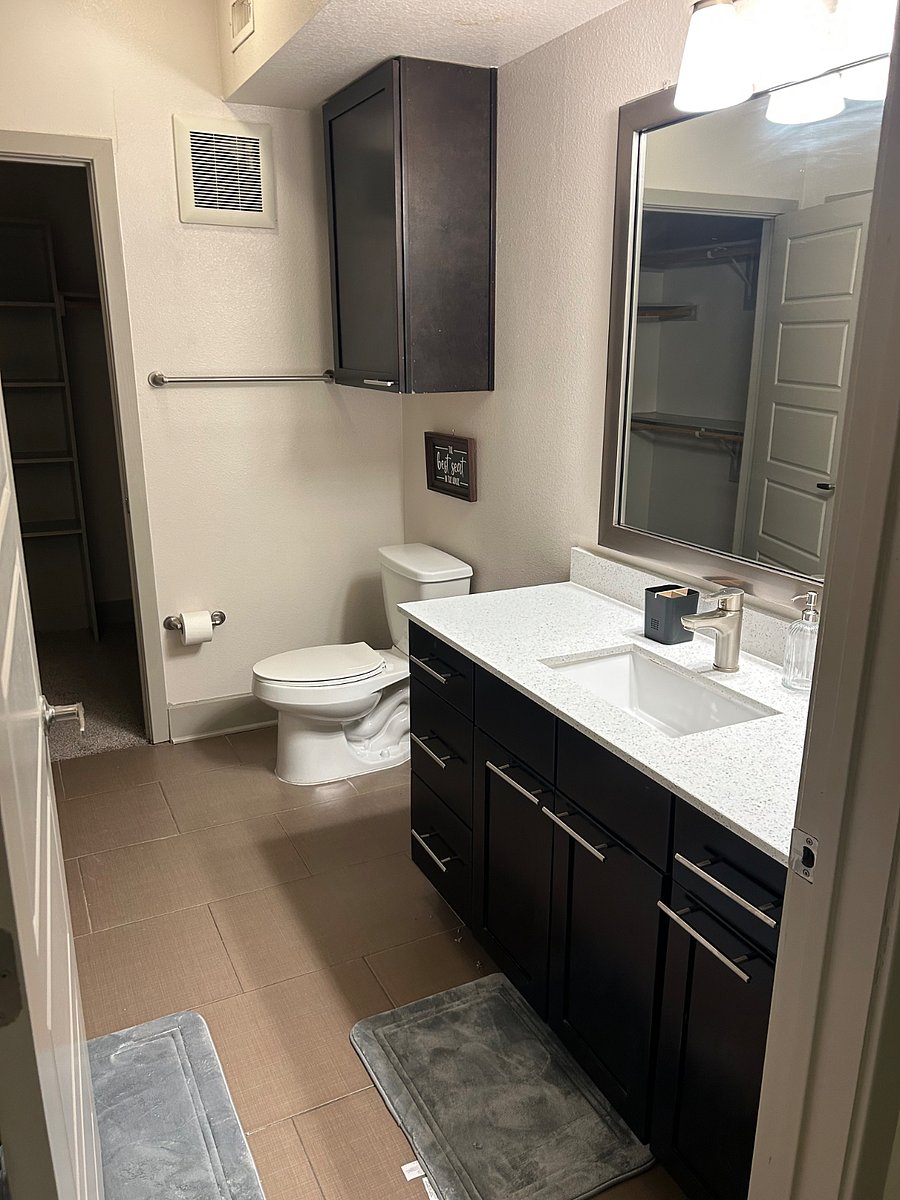 Bedroom 1, Bathroom 1.