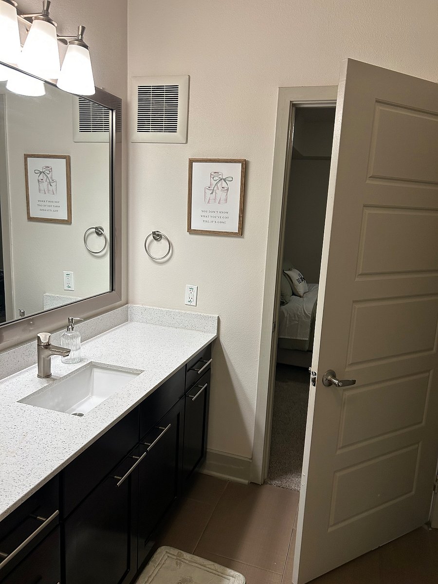 Bedroom 2, Bathroom 2.