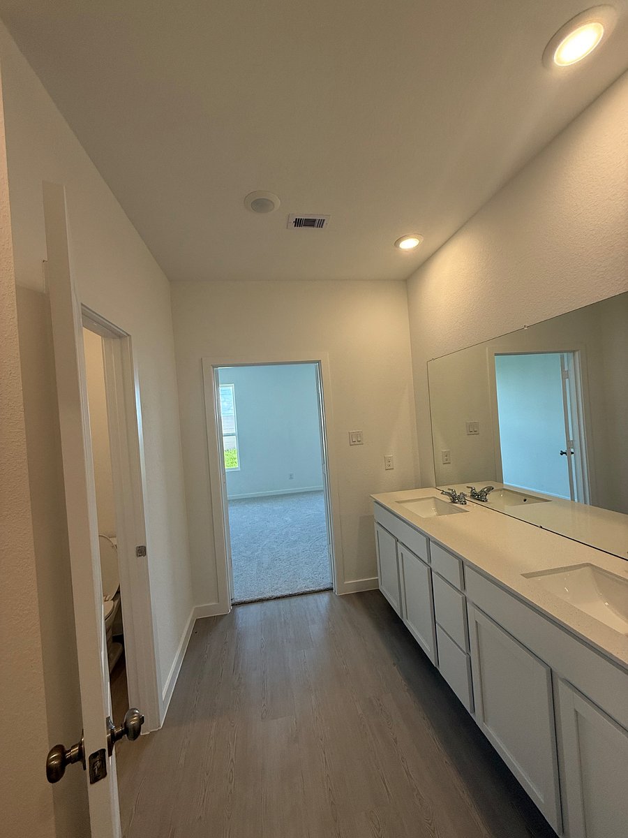 Furnished Finder property 979750_1 photo 9