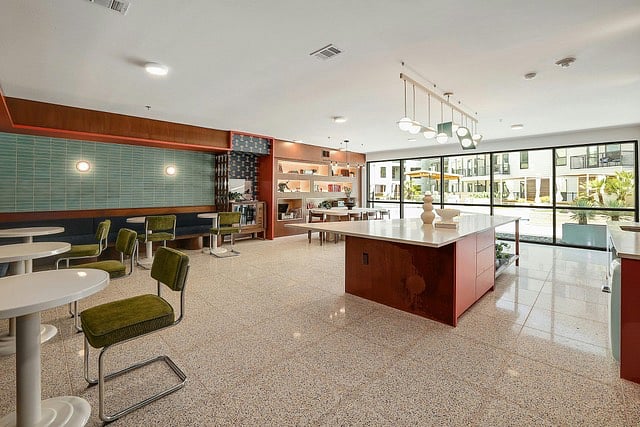 Furnished Finder property 979807_1 photo 15