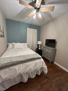 Furnished Finder property 979846_1 photo 11