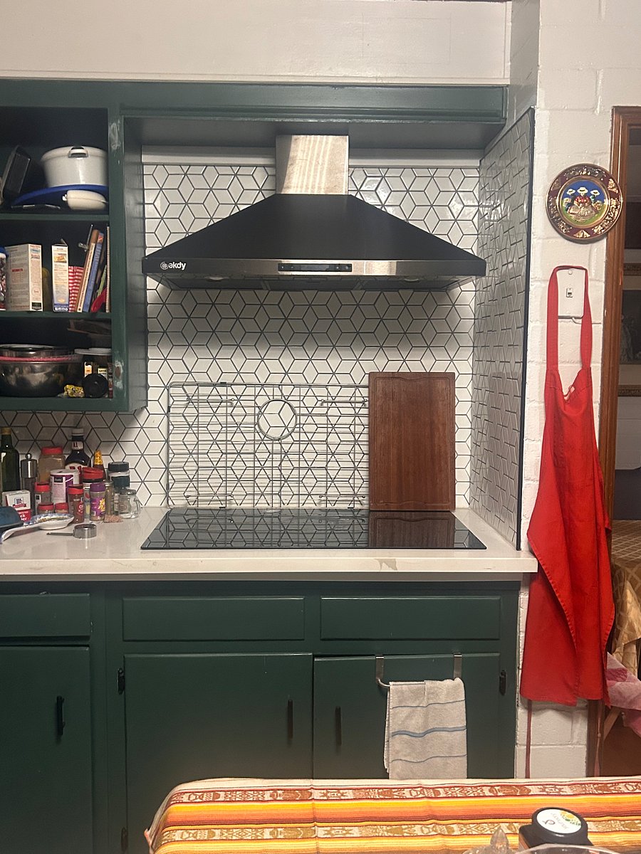 Induction cooktop