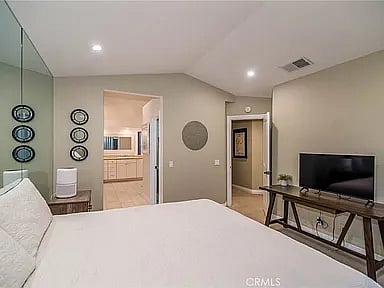 Furnished Finder property 979882_1 photo 17