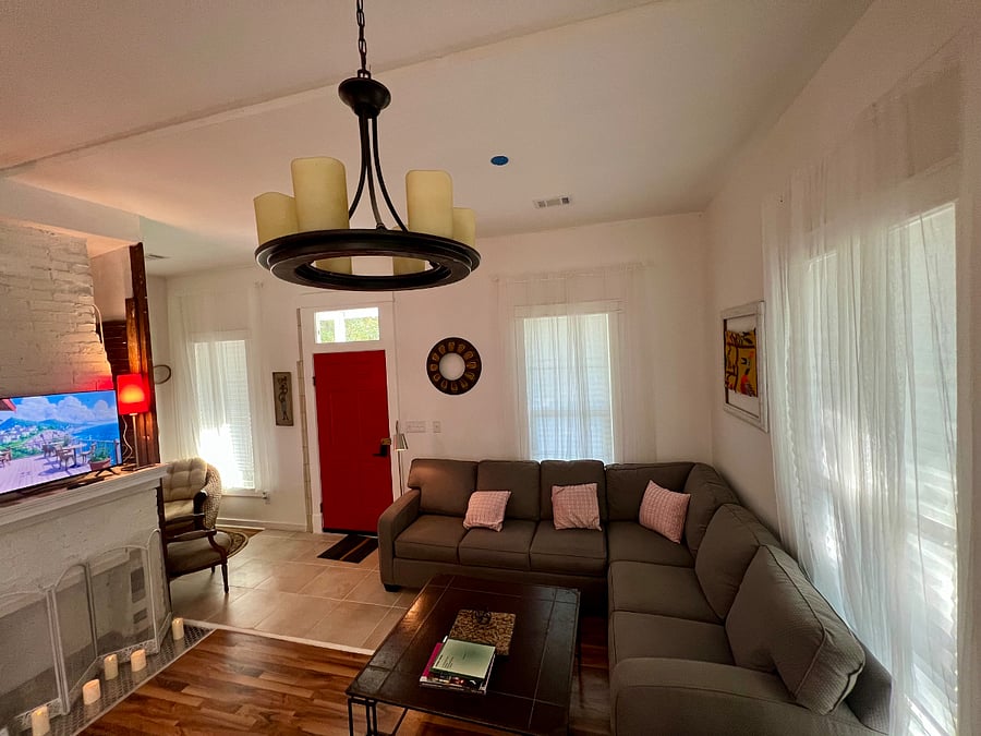 Please enjoy the cozy living room