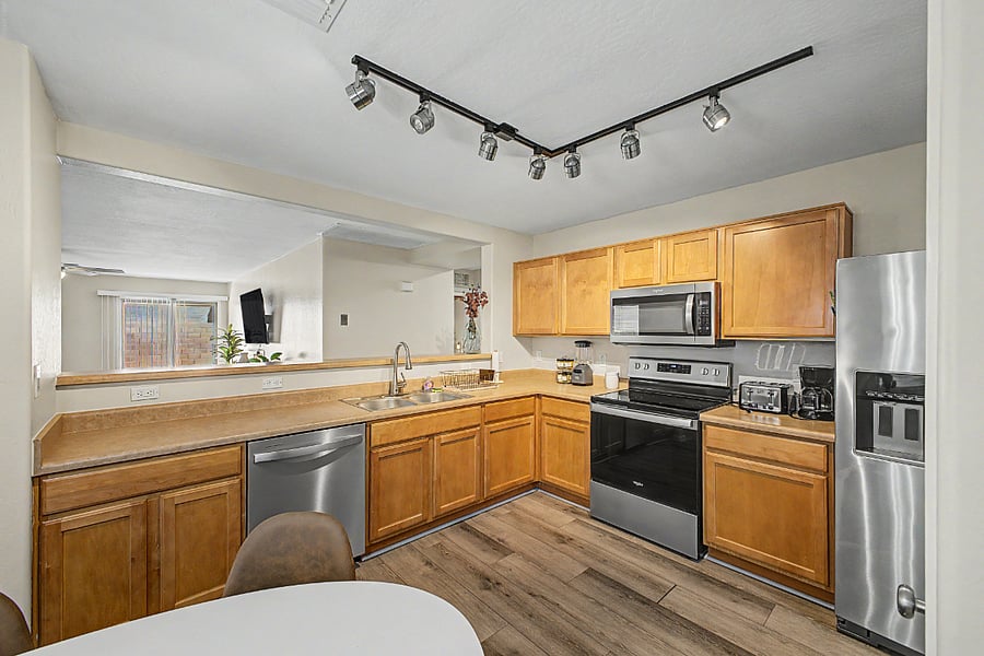 Furnished Finder property 980066_1 photo 11