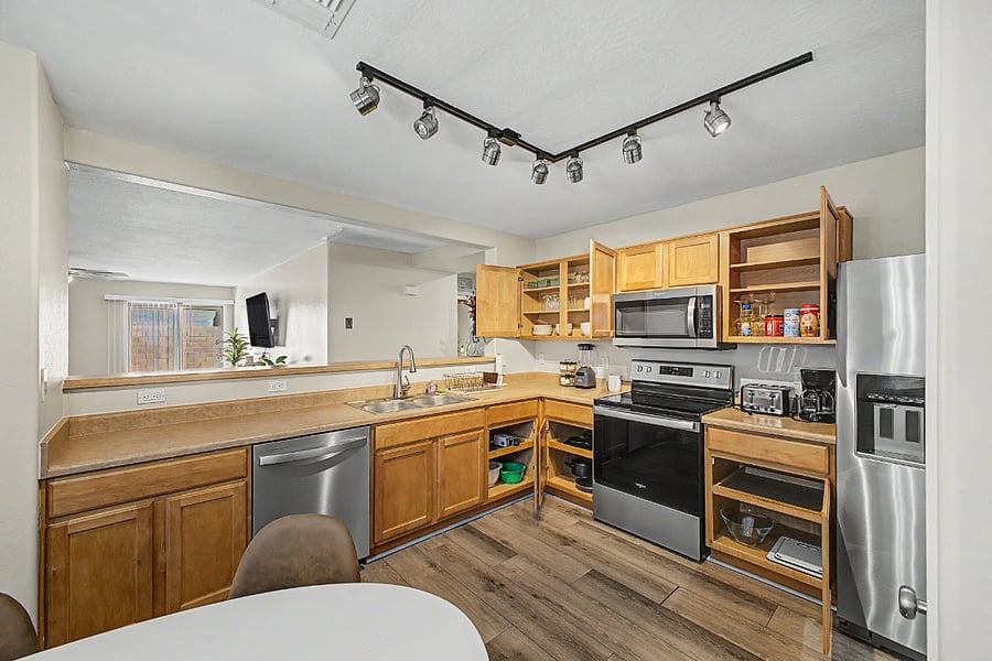 Furnished Finder property 980066_1 photo 13