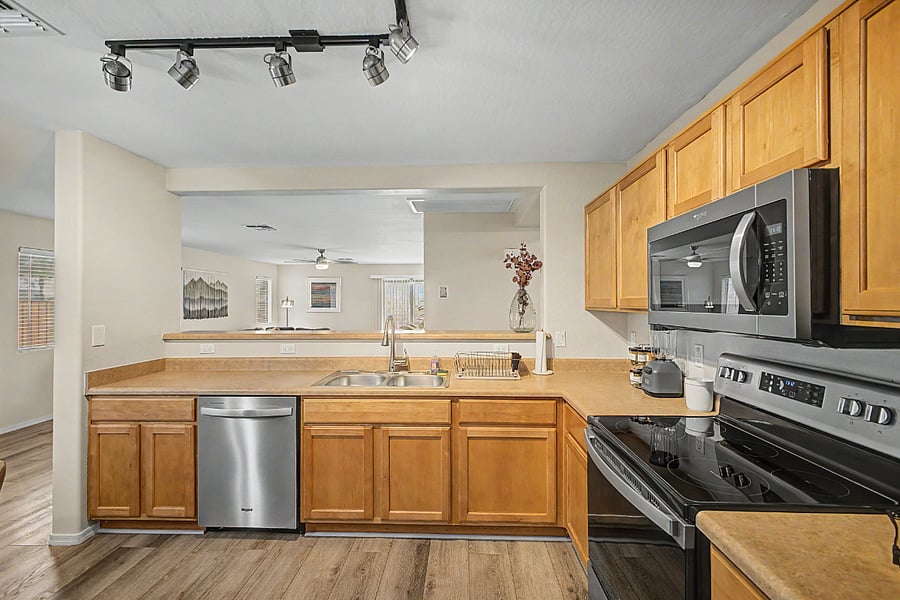 Furnished Finder property 980066_1 photo 20