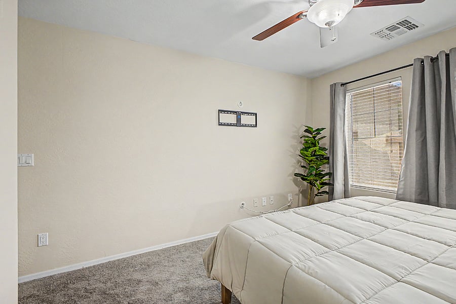 Furnished Finder property 980066_1 photo 24