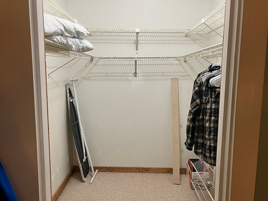 Master BR walk-in closet
